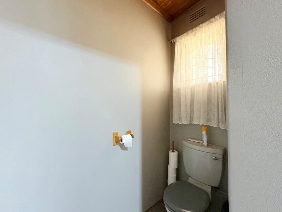 3 Bedroom Property for Sale in Langenhovenpark Free State